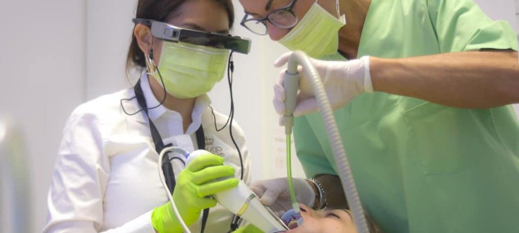 مراحل تحصیل دندانپزشکی در چین