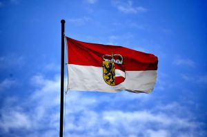 اقامت خودحمایتی اتریش