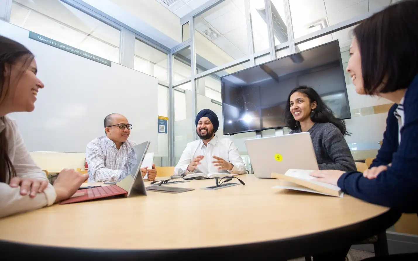 لیست مشاغل مورد نیاز کانادا ، کار در کانادا در سال 2024