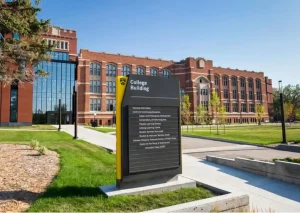 دانشگاه رجینا (University of Regina)